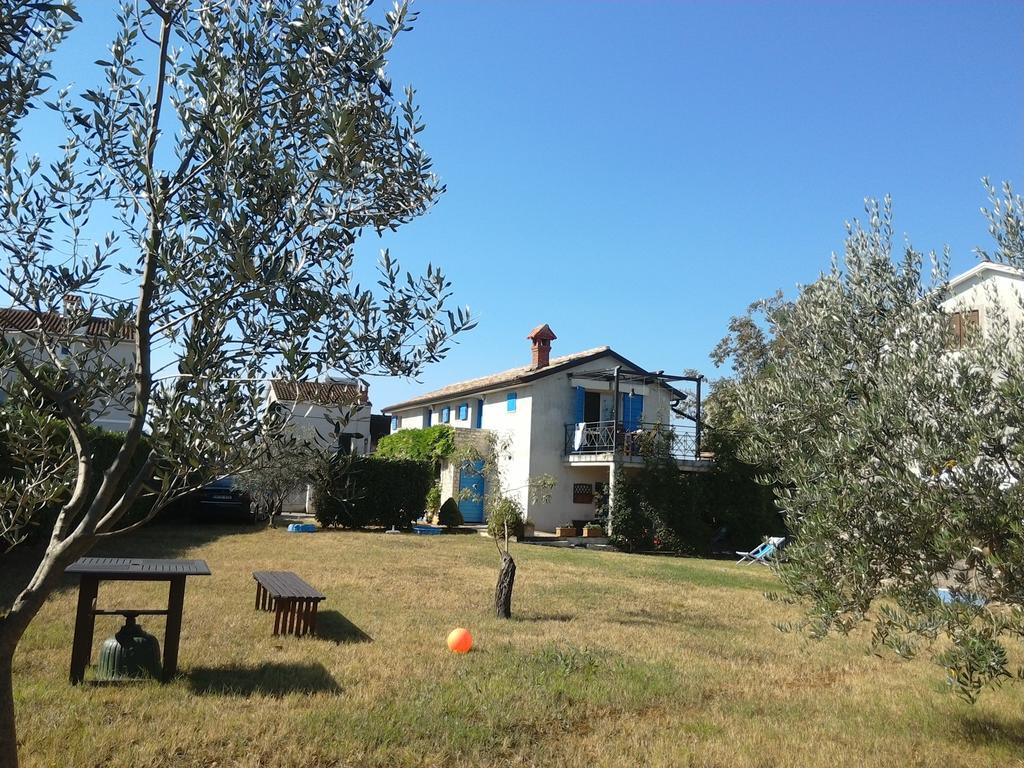 Apartments Ivas Zambratija  Bagian luar foto